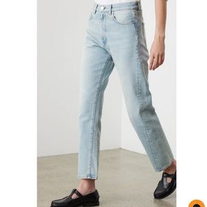 Straight leg light wash jean - Toteme original washed blue Jean size 26